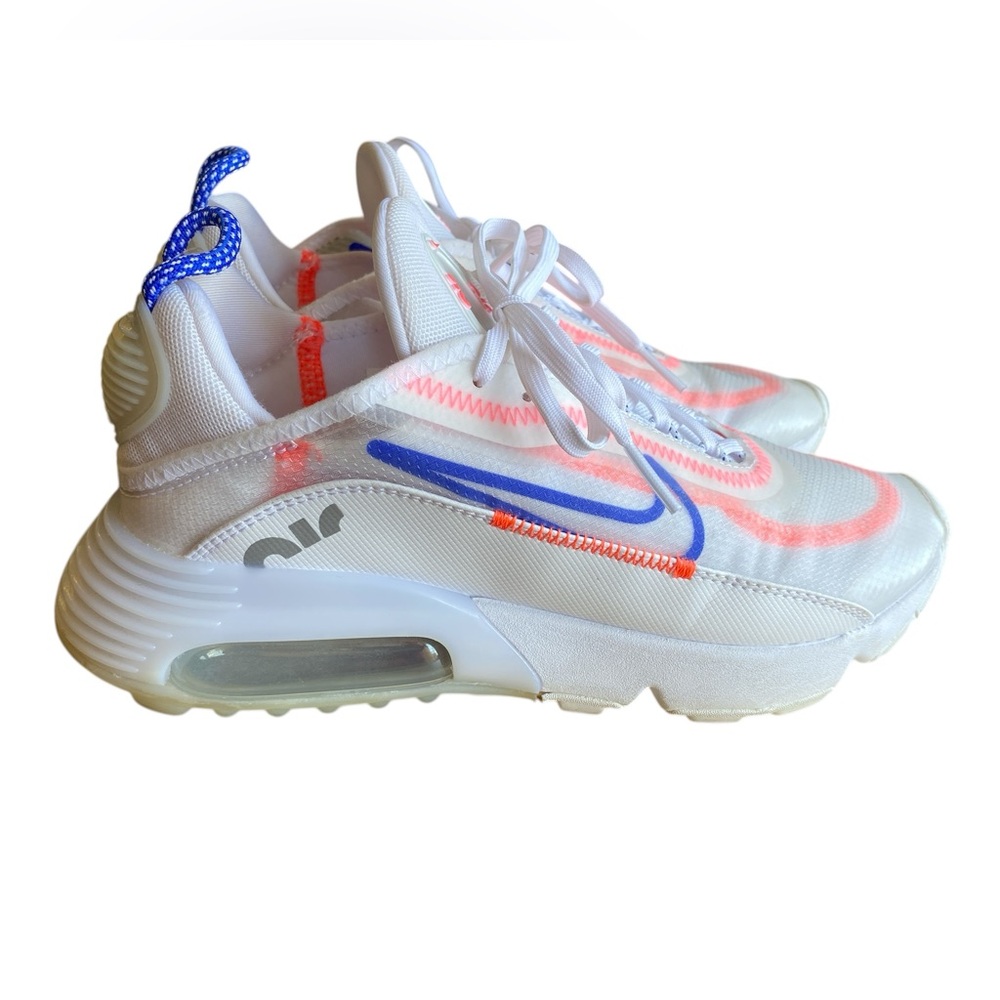 Nike Air Max 2090 White Sneakers with Blue Swoosh and Neon Orange Accents